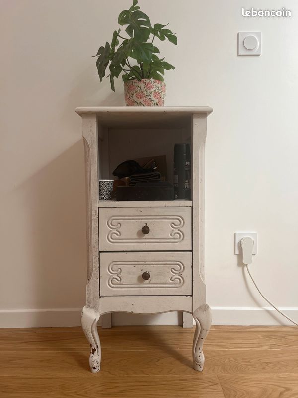 Petite console d’époque (image 1)