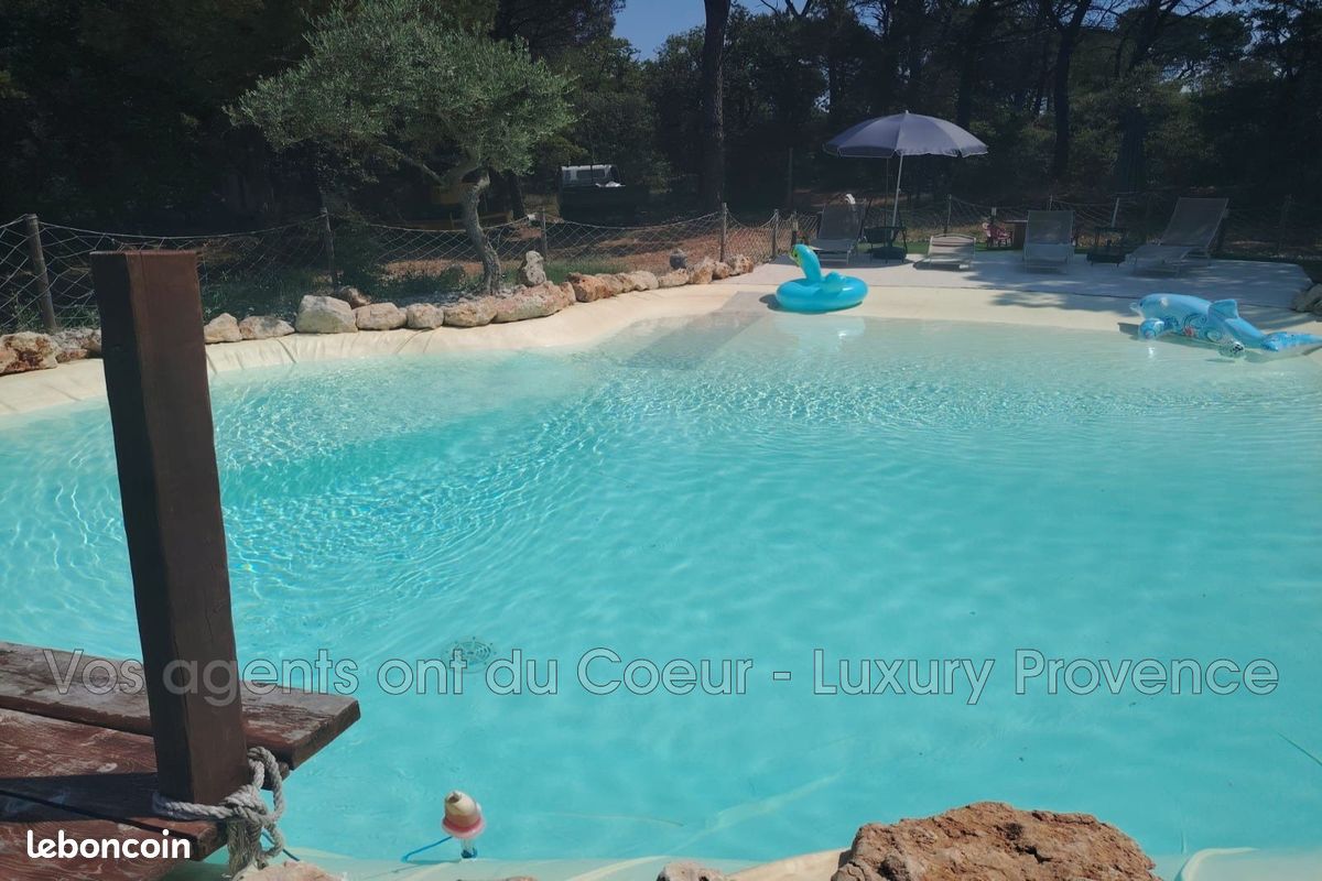 Maison 170 m² · à Rians · 170 m² · 599 000 €