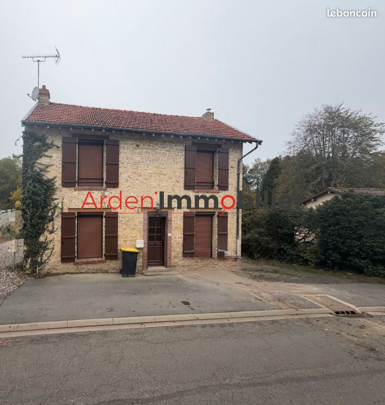 Appartement 4 pièces 132 m² · à Saulces-Monclin · 132 m² · 800 €/mois