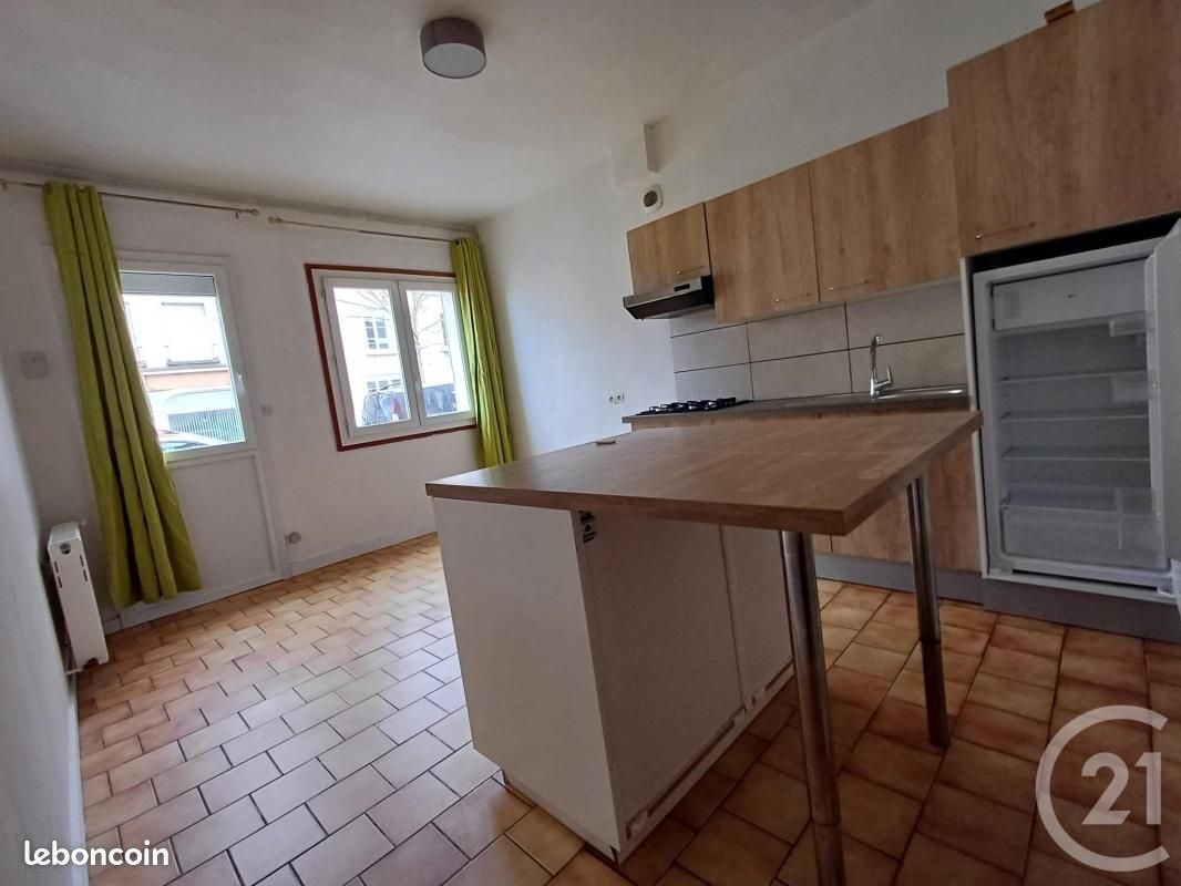 Maison 4 pièces 94 m² - Châtellerault 86100 (image principale 6)