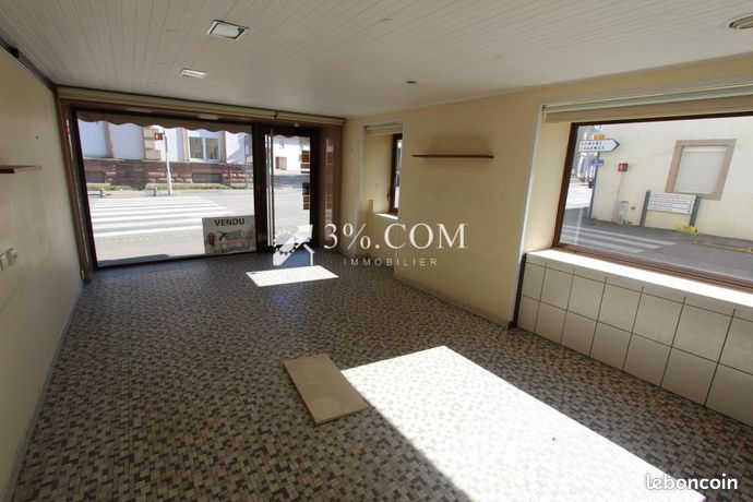 Maison 10 pièces 243 m²