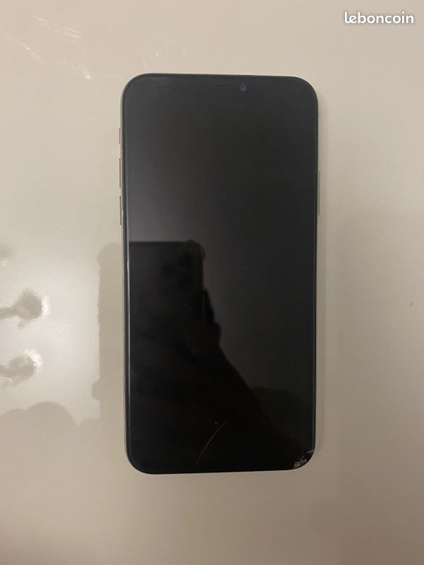 IPhone X (image 8)