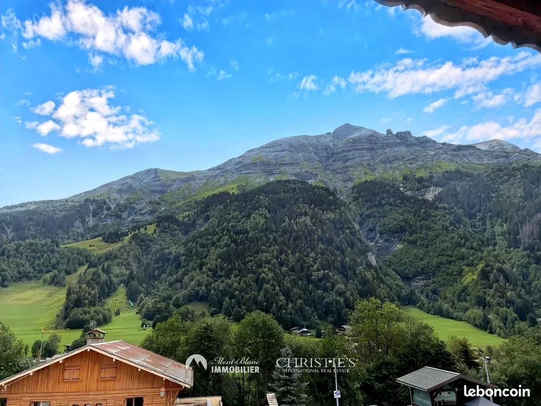 Appartement 11 pièces 168 m² · à Les Contamines-Montjoie · 168 m² · 890 000 €
