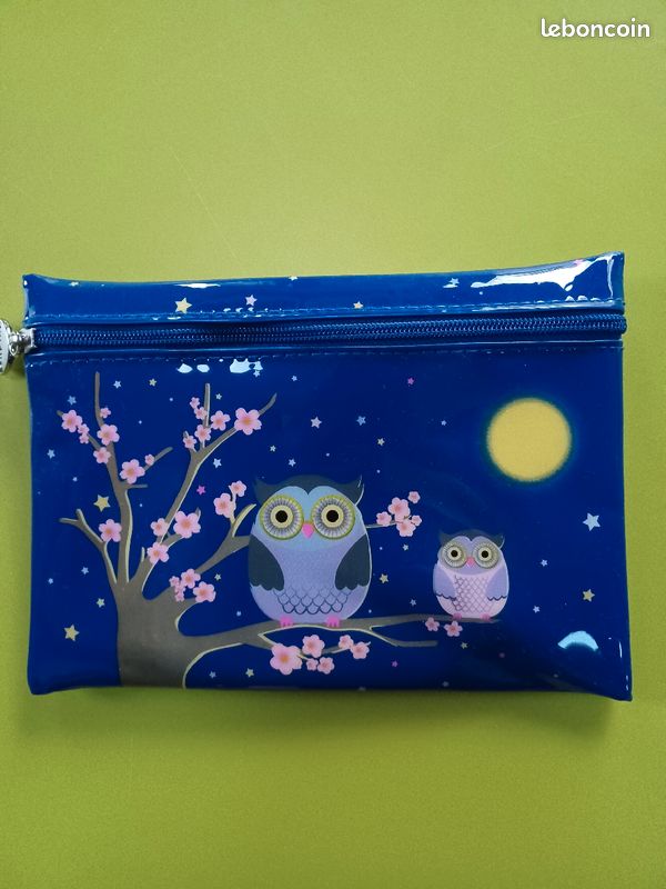Pochette PYLONES (image 1)