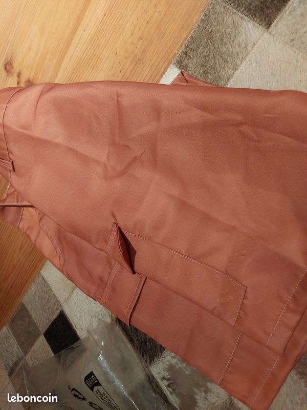 Short orange (image 3)