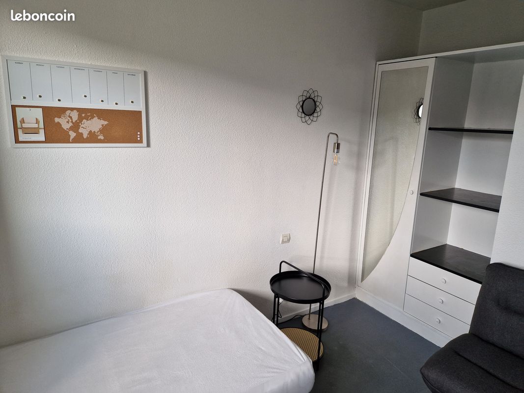 Joli studio dans résidence étudiants - Poitiers 86000 (image principale 0)