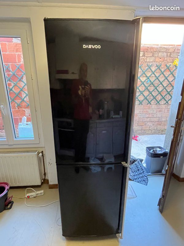 Frigo à donner (image 1)