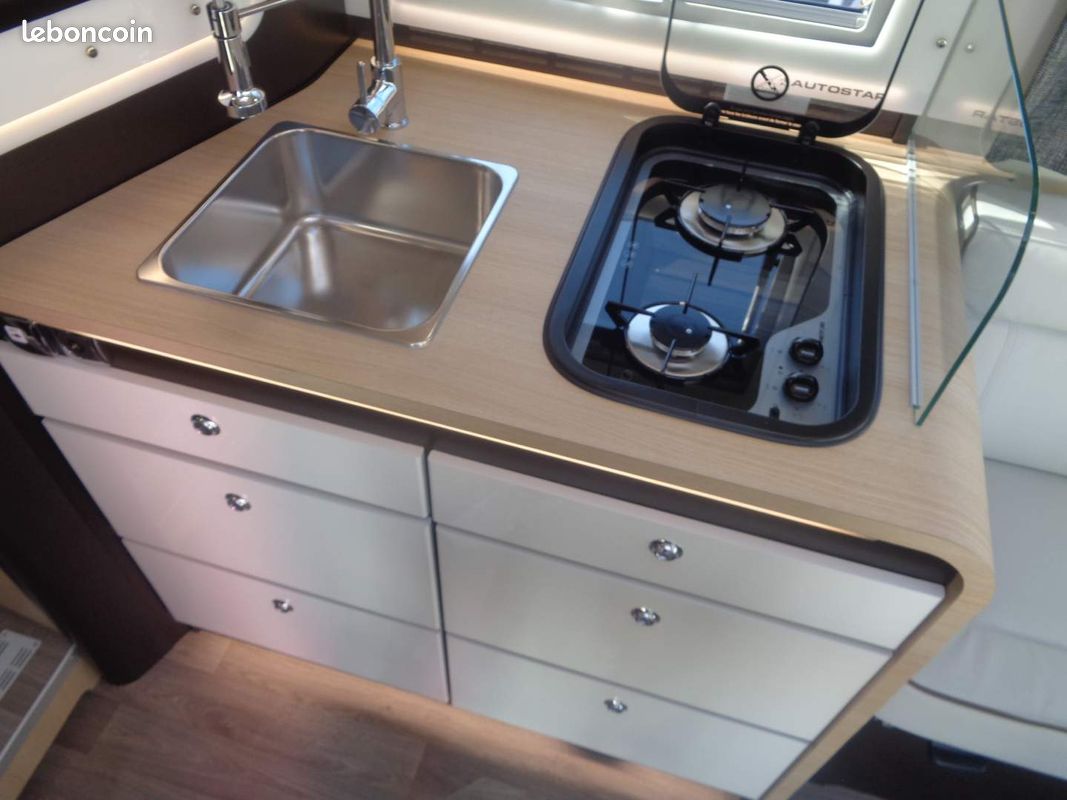 Autostar prestige i 760 lc – 2026 – 180 Ch boîte auto - chassis alko - double plancher – lit central + lit pavillon (image 5)