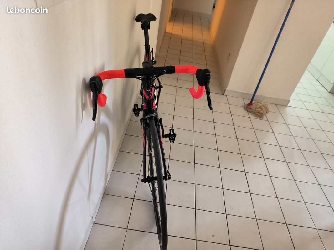 Vélo de compétition (image 3)