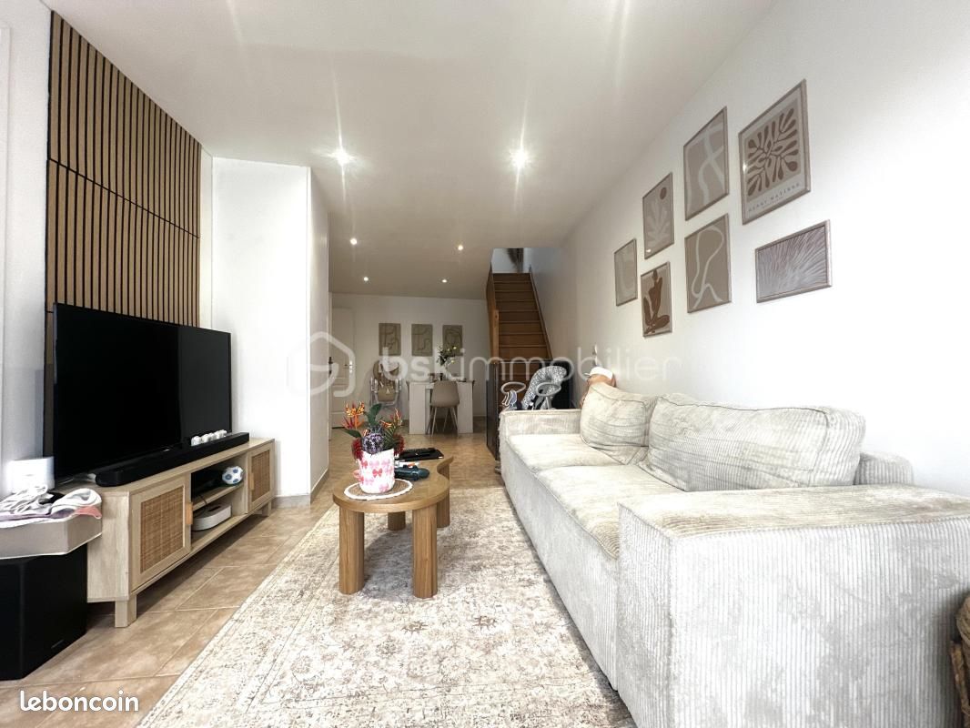 Maison 8 pièces 60 m² · à Égreville · 60 m² · 189 000 €