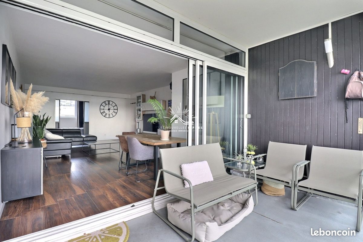 Appartement 4 pièces 98 m² · à Croix · 98 m² · 256 000 €