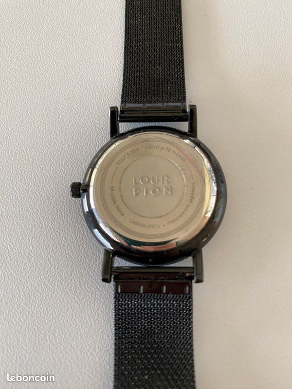 Montre Femme Louis Pion Noire Sport - 30mm - Mouvement Quartz - NEUVE Sans Boîte