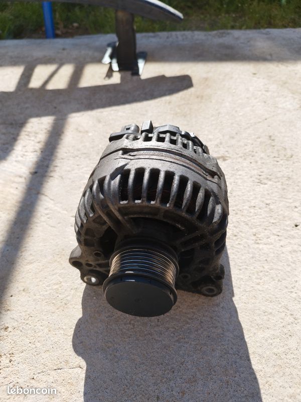 Vend alternateur polo 4 modele 9n3 (image 2)