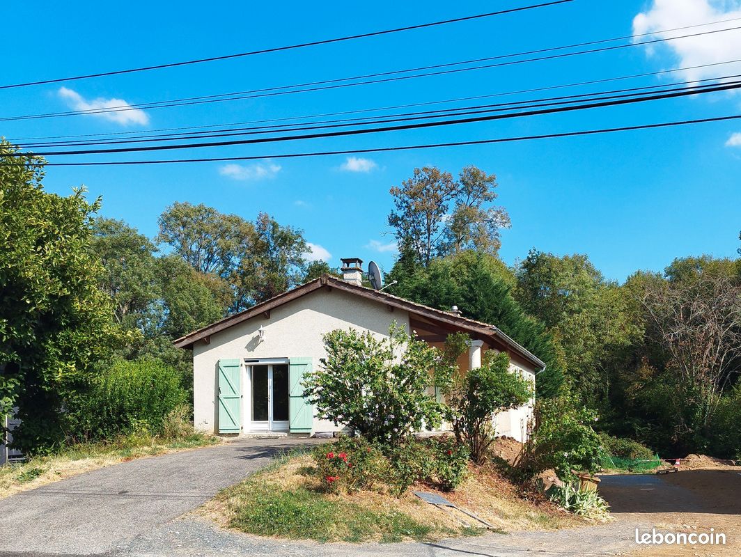 Maison 4 pièces 105 m² · à Vaux-en-Beaujolais · 105 m² · 1 350 €/mois
