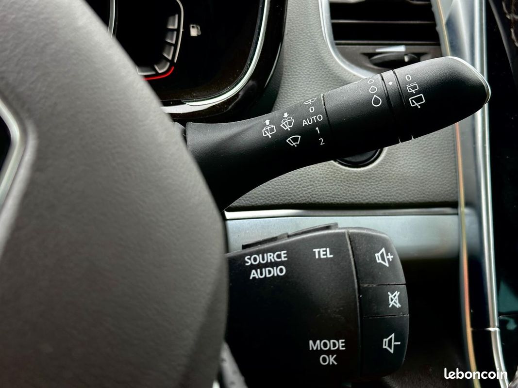 Renault espace v 1.6 tce 200 energy initiale paris edc 7pl (image 15)