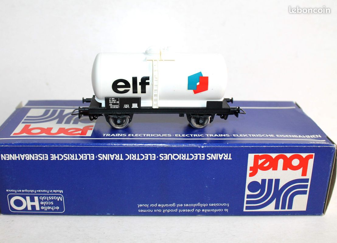 LOT DE WAGONS de marchandises Jouef avec boite EUR 45,00 - FR LOT DE WAGONS de marchandises Jouef avec boite EUR 45,00 - FR