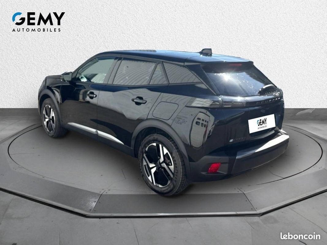 PEUGEOT 2008 Electrique 54 kWh 156 ch Allure (image 7)