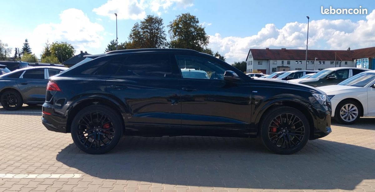 Nouvelle Audi Q8 TFSI eHybrid 490ch Quattro Competition Phase 2 neuf -30% (image 13)