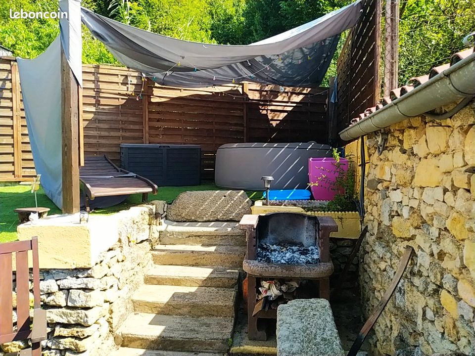 Maison 6 pièces 120 m² · à Thouars · 120 m² · 75 000 €