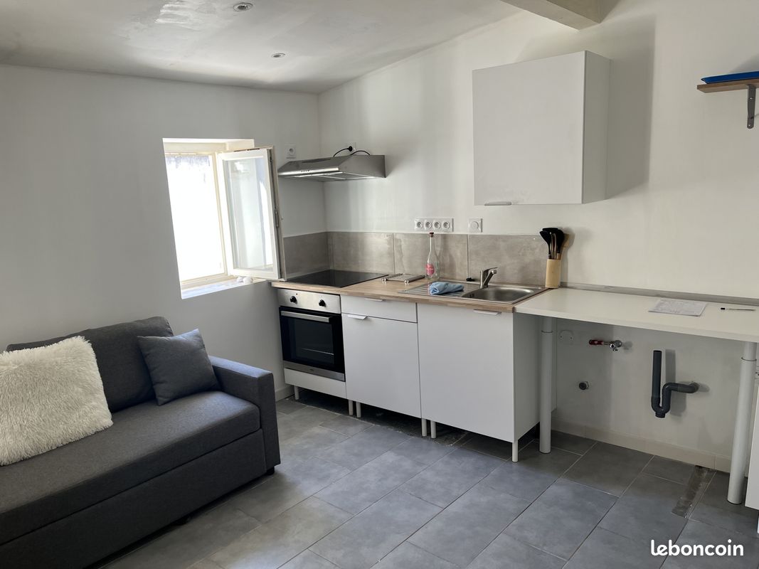 Appartement 1 pièce 22 m² · à Plan-de-Cuques · 22 m² · 520 €/mois