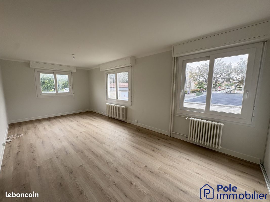 Maison 5 pièces 82 m² · à Caen · 82 m² · 1 350 €