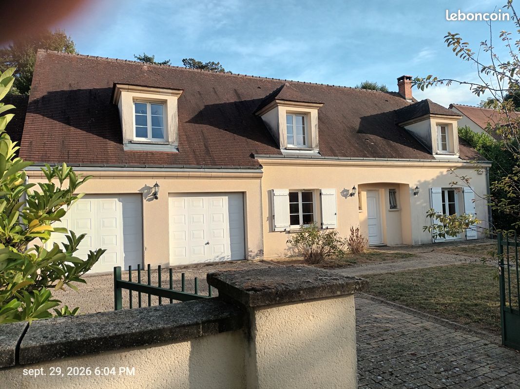 Maison 7 pièces 180 m² · à Saint-Pierre-lès-Nemours · 180 m² · 438 000 €