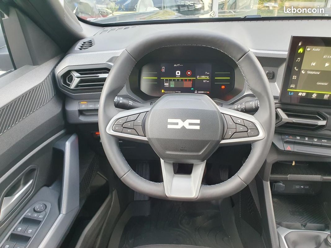 DACIA DUSTER 1.2 ECO-G - 120 III SUV Journey (image 8)