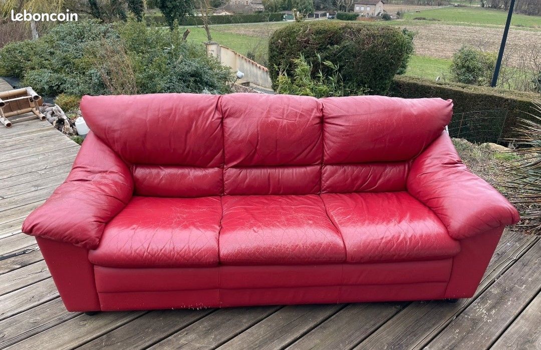 Canapé cuir rouge (image 1)