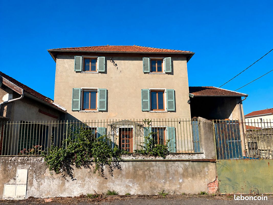 Maison 5 pièces 114 m² · à Grézieu-la-Varenne · 114 m² · 265 000 €