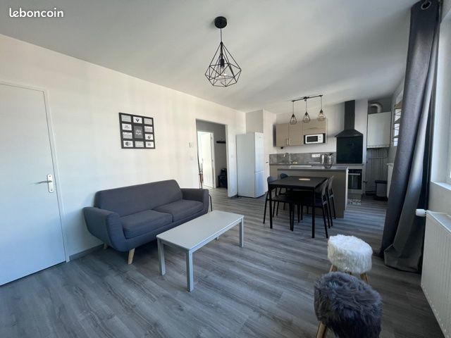 Appartement 3 pièces 60 m² · à Saint-Étienne · 60 m² · 734 €/mois