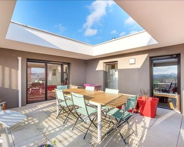 Appartement 498 750 € - 97 m²