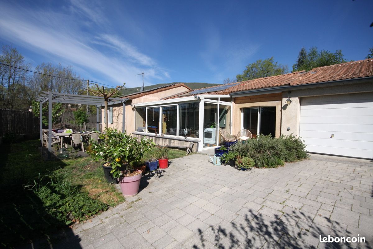 Maison 3 pièces 92 m² · à Le Brusquet · 92 m² · 248 000 €