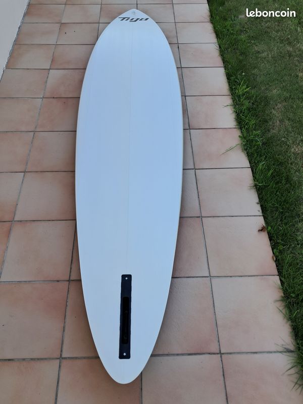 Planche à Voile TIGA SLALOM 260 – Prête à Naviguer – Occasion