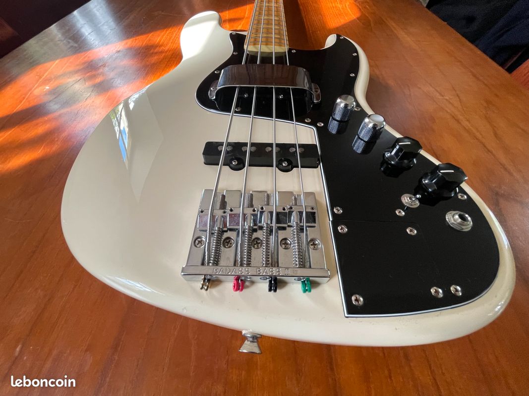 Fender Jazz Bass Marcus Miller - Olympic White (active) - 2006/2008 - Japonaise (image 3)