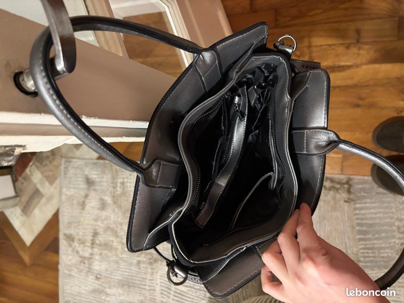 Sac à main noir (image 4)