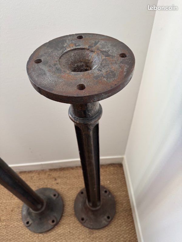 Paire de colonnes anciennes en fonte -Sellettes en fonte 120cm (image 8)