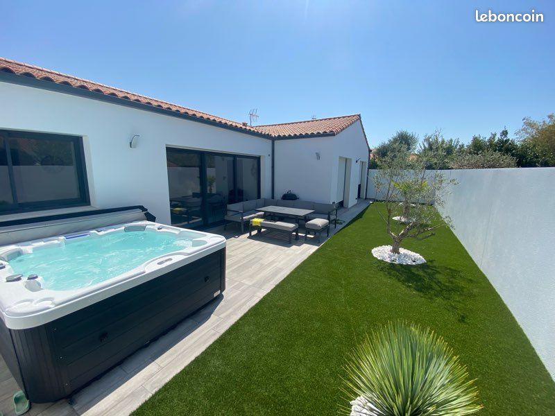 Maison 6 pièces 172 m² · à Nieul-sur-Mer · 171,7 m² · 715 000 €