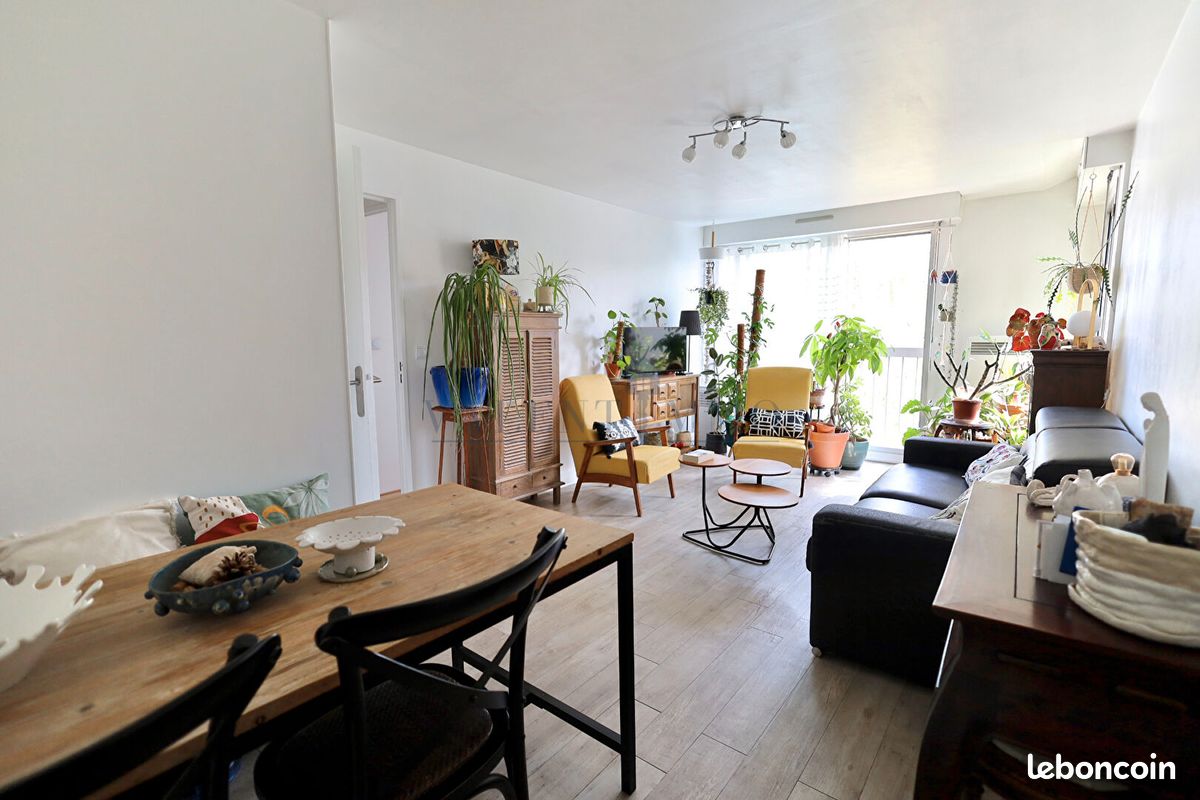 Appartement 2 pièces 47 m² · à Neuilly-Plaisance · 47 m² · 241 500 €