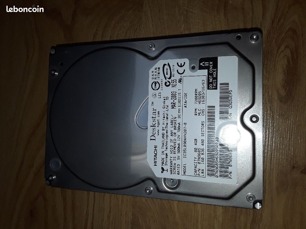Disque dur interne HITACHI 80 Go (image 1)