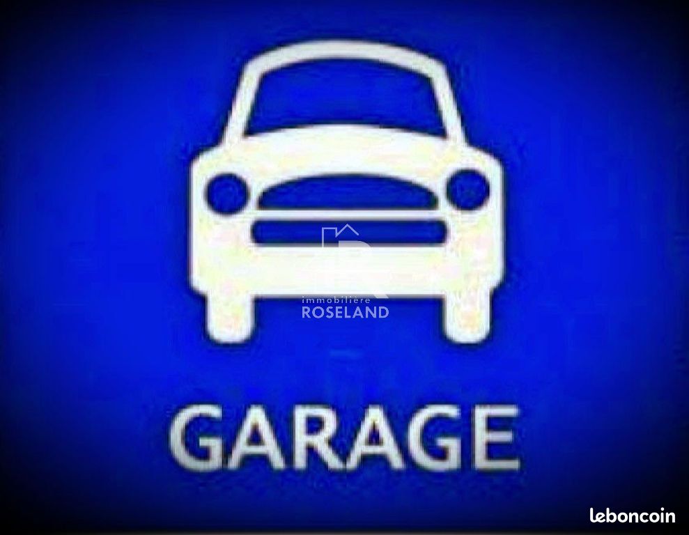 Parking/box Nice · 180 €/mois