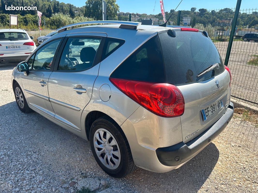 Peugeot 207 1.6 thp *BOITE AUTO (image 6)