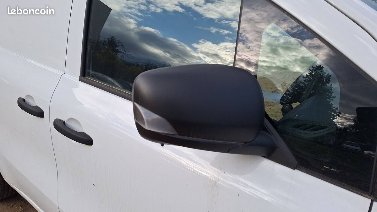 Renault kangoo van e tech el fg tole l1 ac11 gsr2 (image 23)