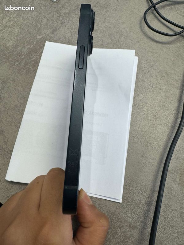 Iphone 14 (image 2)