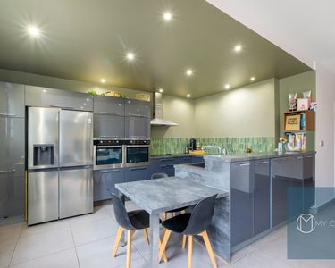 Appartement 325 000 € - 106 m²