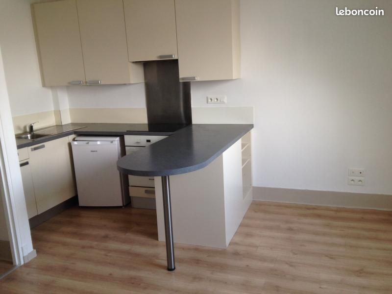 Appartement 1 pièce 22 m² · à Saint-Étienne · 22 m² · 430 €/mois