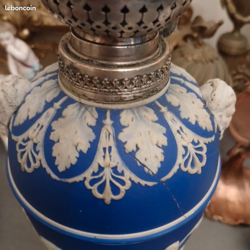Paire De Lampes Anciennes Art Nouveau | Verre Bleu Hérissé, à Jabot, Huile