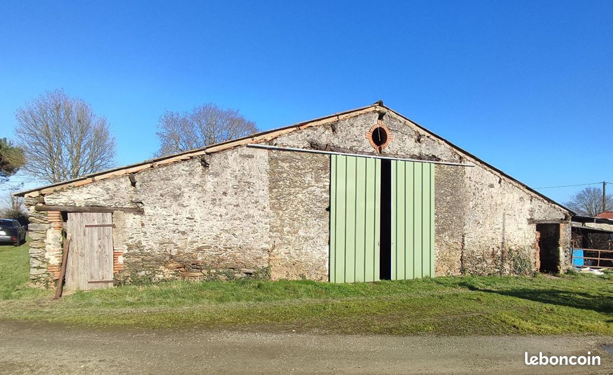 Maison 160 m² · à Challans · 160 m² · 97 500 €