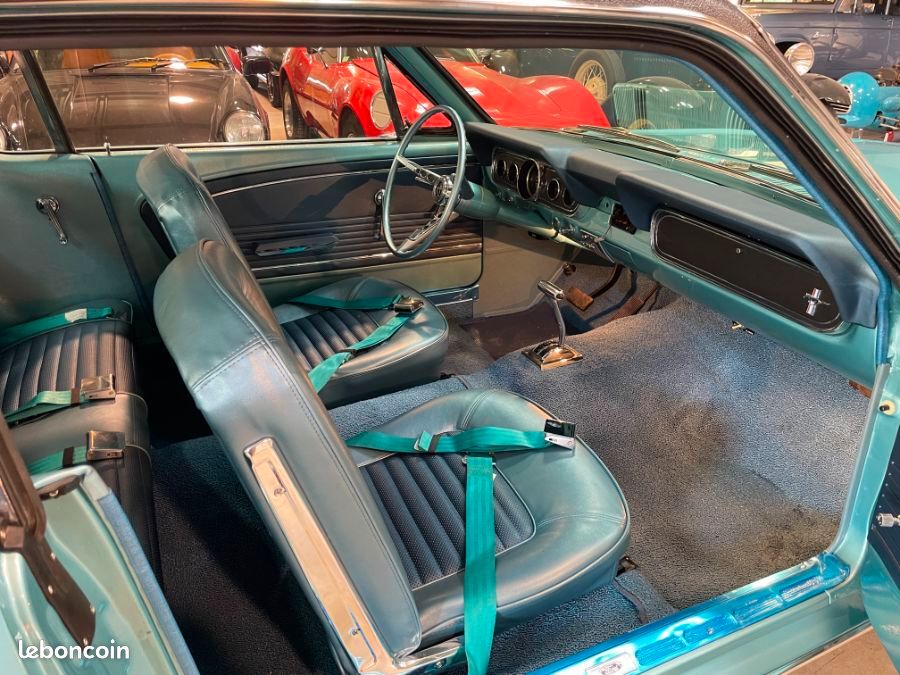 Ford Mustang RESTAUREE A NEUF COUPE 66 V8 BVA (image 4)