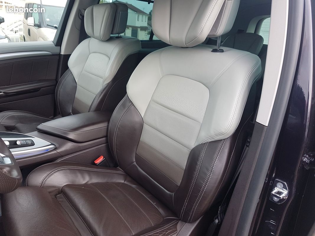 RENAULT Espace 5 1.6 DCI 160 Initiale Paris GPS 7 PL BVA 97.001 Km (image 25)