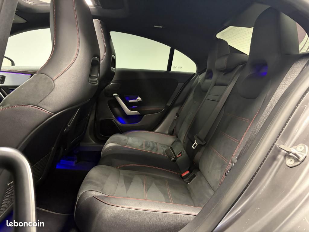 MERCEDES CLASSE CLA 200 AMG LINE 163 ch 7G-DCT - Toit ouvrant - Jantes multibranches (image 11)
